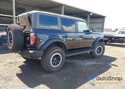 2021 Ford Bronco Outer Banks z USA, uszkodzony, nr VIN 1FMDE5DH0MLB04021